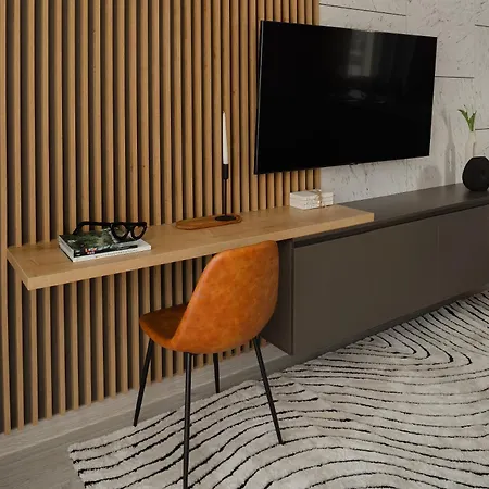 Apartment Chic At Urban *