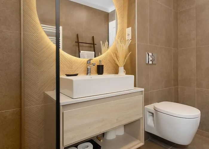 Chic At Urban Apartment Brasov