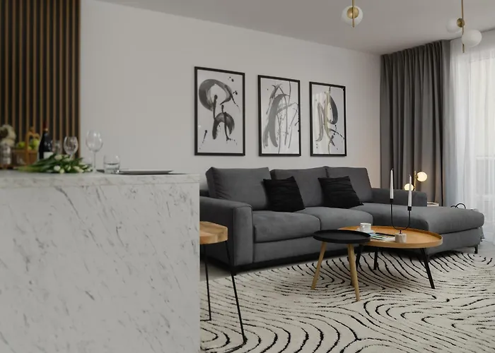 Chic At Urban Apartment Brasov